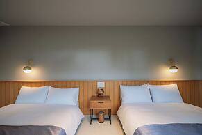 Reflexion Villas GLANZ