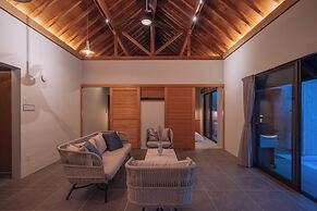 Reflexion Villas GLANZ