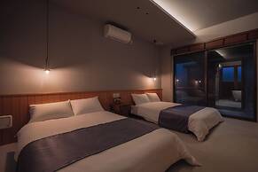 Reflexion Villas GLANZ