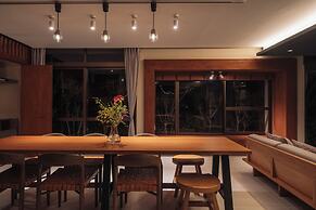 Reflexion Villas GLANZ