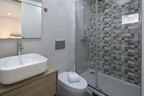 Olivais Modern by Homing