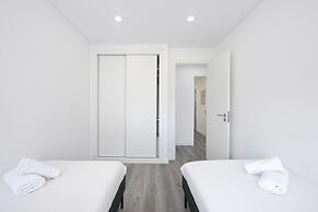 Olivais Modern by Homing