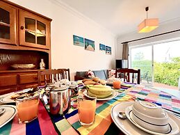 Quarteira Classic 2 With Pool by Homing