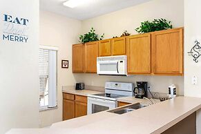 Stylish 3BR Townhouse 15 min to Disney Parks