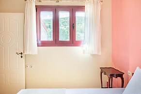 Greka Ioanian Maisonette - Poolside Seaview Bliss