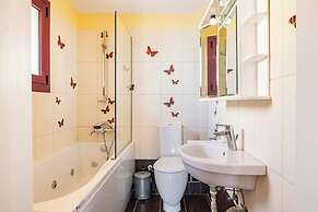 Greka Ioanian Maisonette - Poolside Seaview Bliss