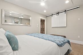 CSU Hideaway King Bd, Backyard Oasis, EV Charger