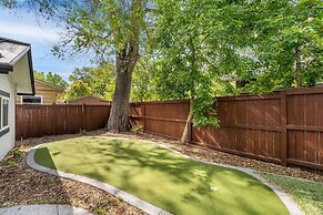 CSU Hideaway King Bd, Backyard Oasis, EV Charger