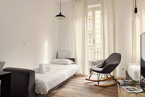 JOIVY Modern Studio for 3