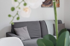 JOIVY Modern Studio for 3