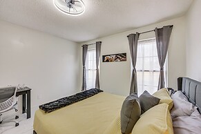 1 Mi to Lake Jacksonville: Pet-friendly Home