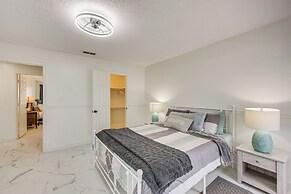 1 Mi to Lake Jacksonville: Pet-friendly Home