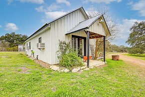 Large Yard + Pond: Fayetteville Rural Retreat
