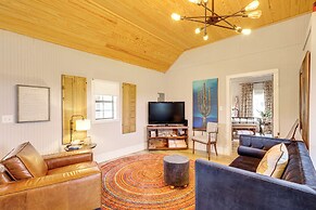 Large Yard + Pond: Fayetteville Rural Retreat