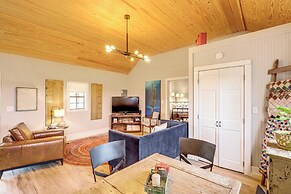 Large Yard + Pond: Fayetteville Rural Retreat