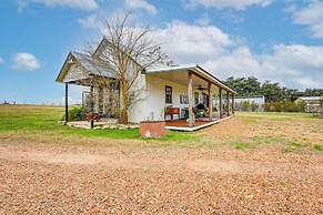 Large Yard + Pond: Fayetteville Rural Retreat