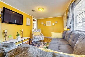3 Mi to Lake Saracen: Pine Bluff Home w/ Grill!