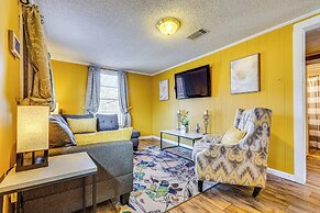 3 Mi to Lake Saracen: Pine Bluff Home w/ Grill!