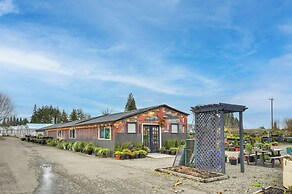 5 Mi to Dtwn Forest Grove: Quiet Farmland Escape