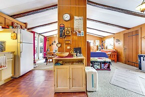 Hike, Ski & Unwind: Cabin w/ Deck in Chester!