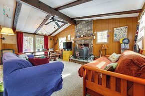 Hike, Ski & Unwind: Cabin w/ Deck in Chester!