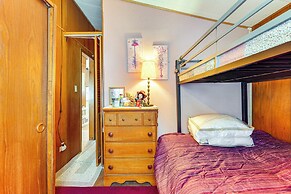 Hike, Ski & Unwind: Cabin w/ Deck in Chester!