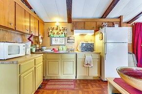 Hike, Ski & Unwind: Cabin w/ Deck in Chester!