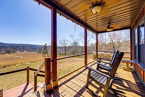Peaceful Cabin w/ Mtn Views & Grill in Altoona!