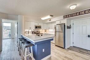 Waterfront Fort Walton Beach Condo: Pool Access!