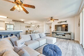 Waterfront Fort Walton Beach Condo: Pool Access!