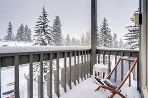 Mtn Condo on Tenmile Creek: Hot Tub & Pool Access!