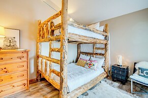 Mtn Condo on Tenmile Creek: Hot Tub & Pool Access!