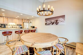 Mtn Condo on Tenmile Creek: Hot Tub & Pool Access!