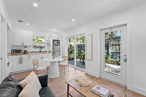 921 Apartment 3 in Fort Lauderdale