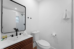 921 Apartment 1 in Fort Lauderdale