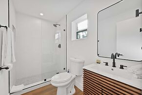 921 Apartment 4 in Fort Lauderdale