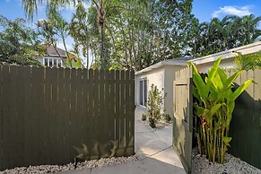 921 Apartment 4 in Fort Lauderdale