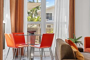 320-1 Las Olas Boulevard