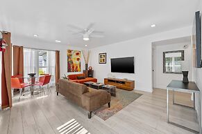 320-1 Las Olas Boulevard