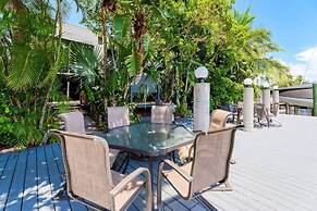 Singer House on the Water