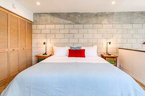 Singer House on the Water