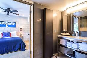 Singer House on the Water