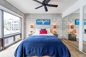 Singer House on the Water