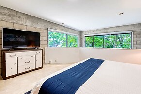 Piano House on the Water