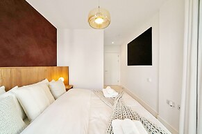 Rosso Suite 2BR City Views