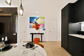 Rosso Suite 2BR City Views