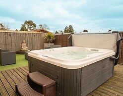 Nualas Lodge Private Hot Tub Escape