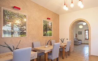Casale Elisa Country Hotel