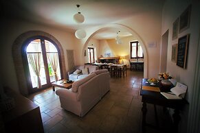 Casale Elisa Country Hotel