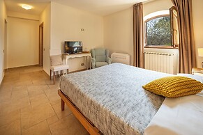 Casale Elisa Country Hotel